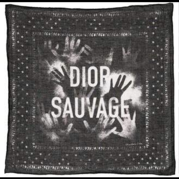 Dior Sauvage Scarf :  60% off retail price - Picture 2 of 2